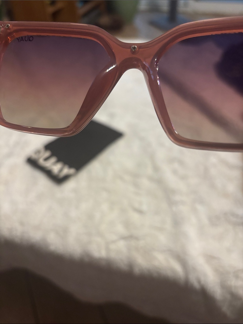 Quay rose gold sunglasses - Picture 8 of 9